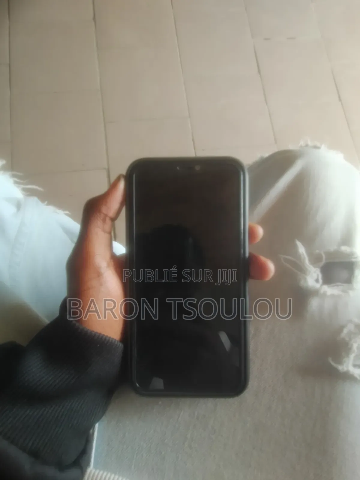 Apple iPhone XR 64 GB Noir