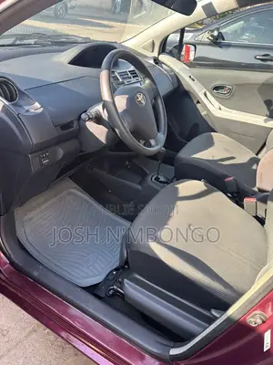 Toyota RAV4 2017 Rouge