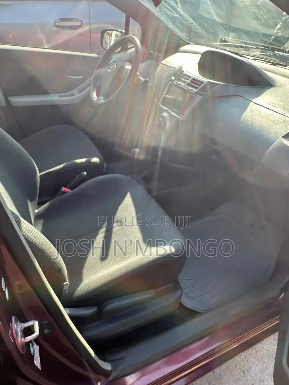 Toyota RAV4 2017 Rouge