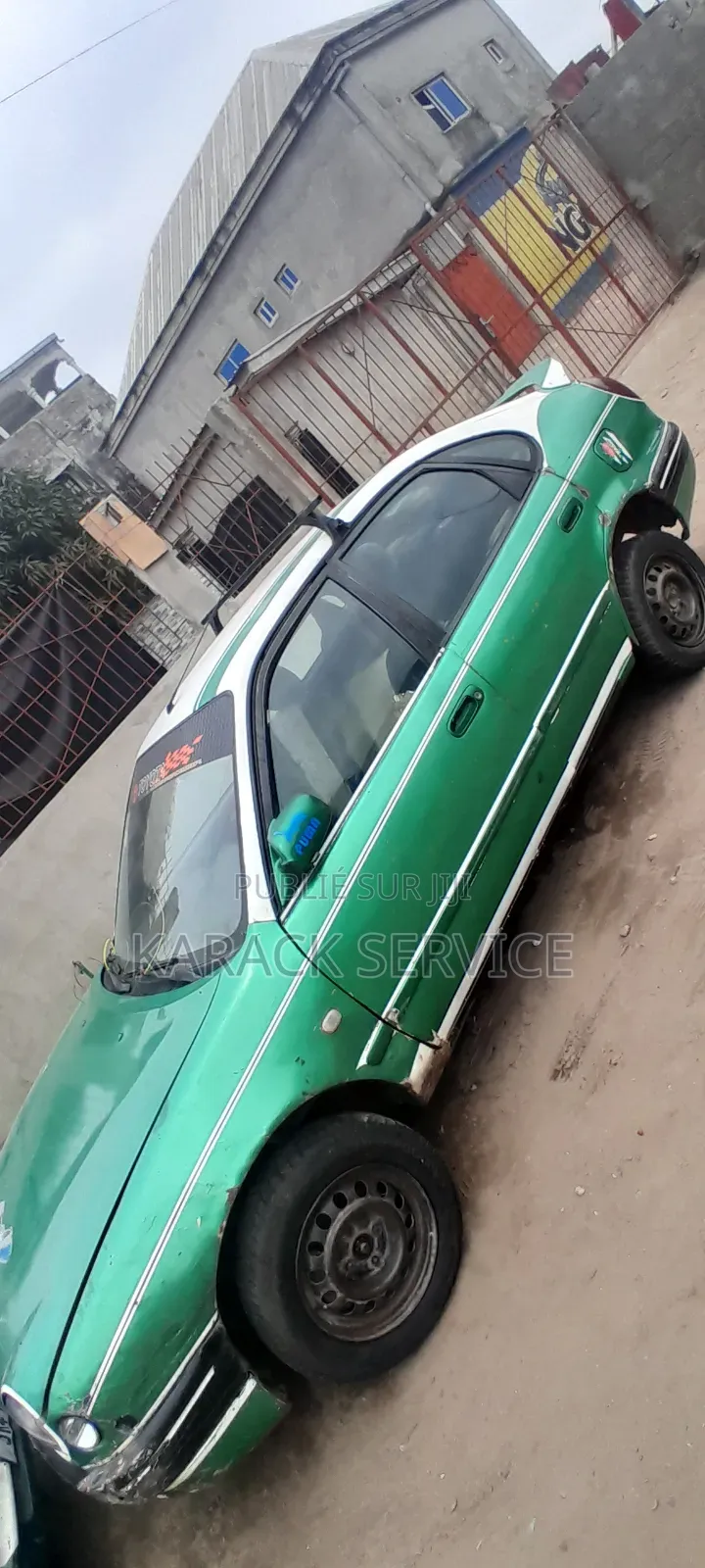 Toyota Corolla 2016 Vert