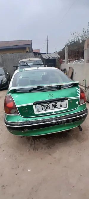 Toyota Corolla 2016 Vert