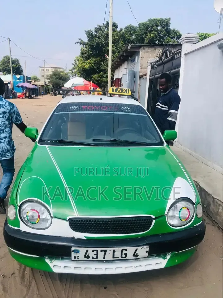 Toyota Corolla 2020 Vert