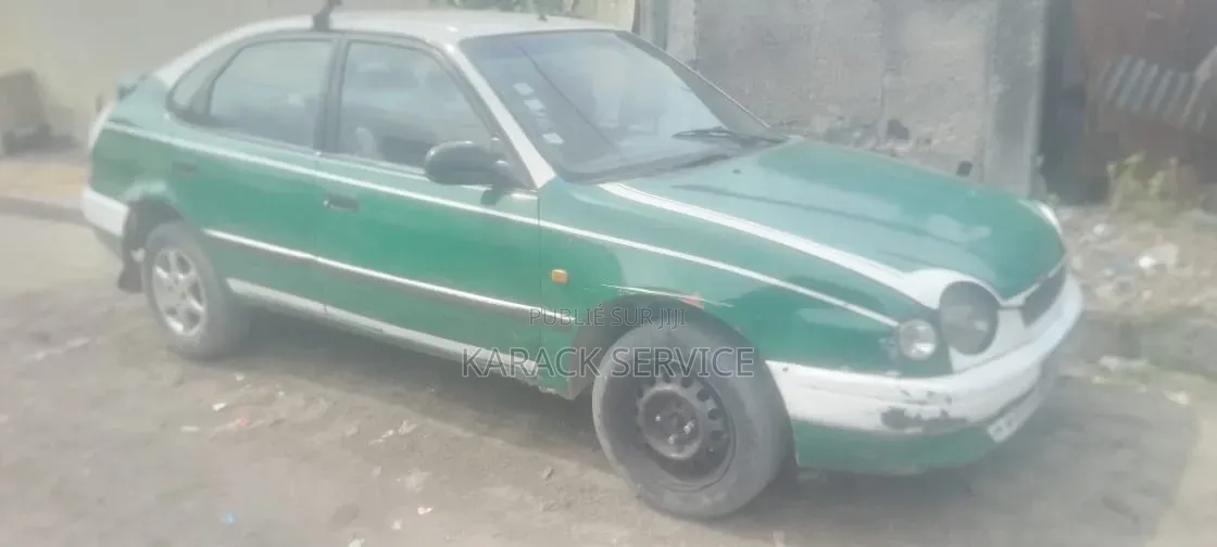 Toyota Corolla 2018 Vert