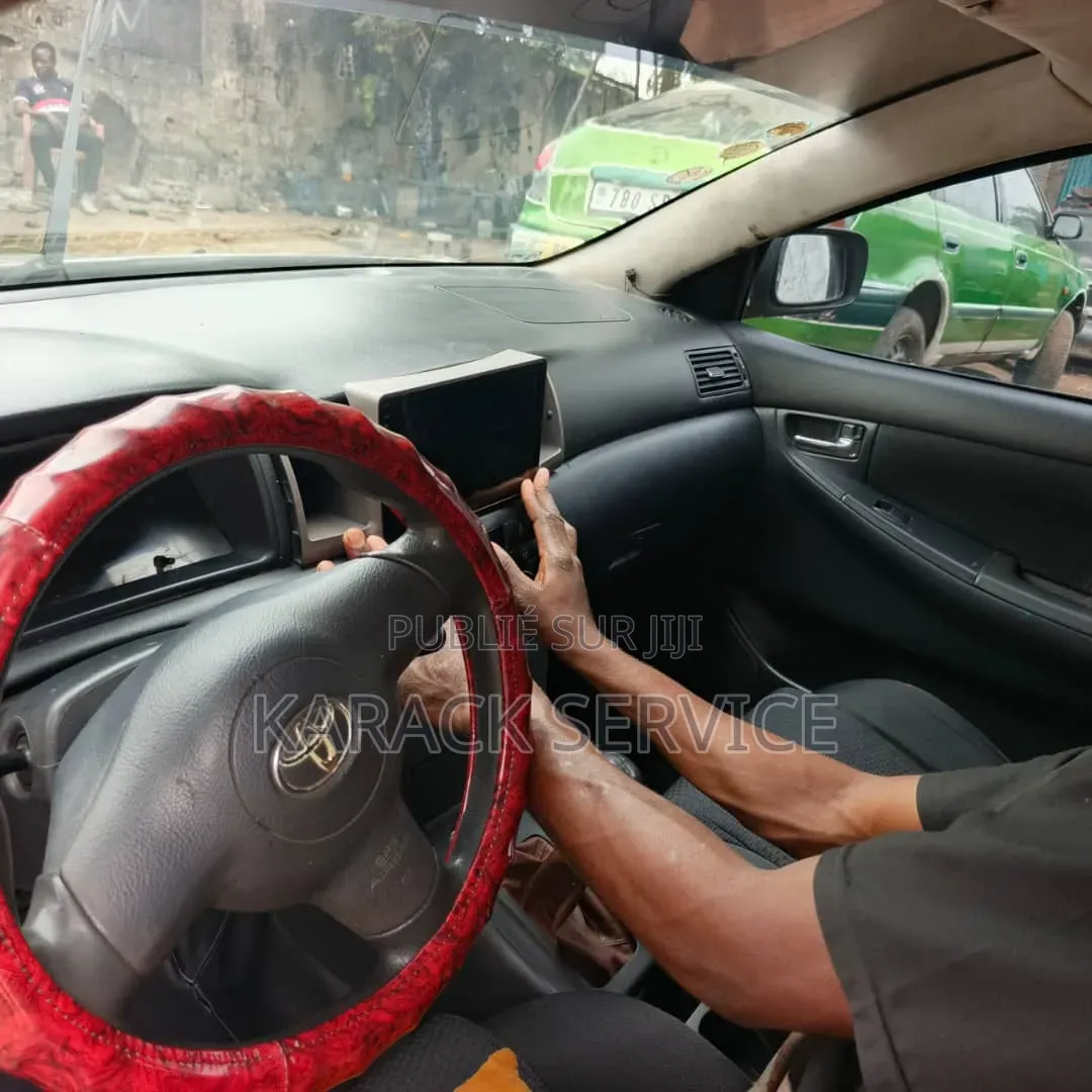 Toyota Corolla 2019 Gris