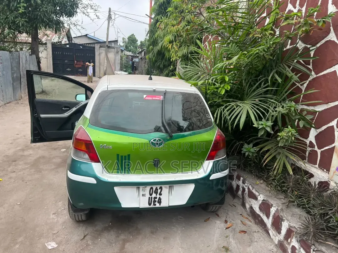 Toyota Yaris 2020 Vert