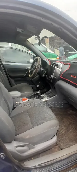 Toyota RAV4 2015 Bleu