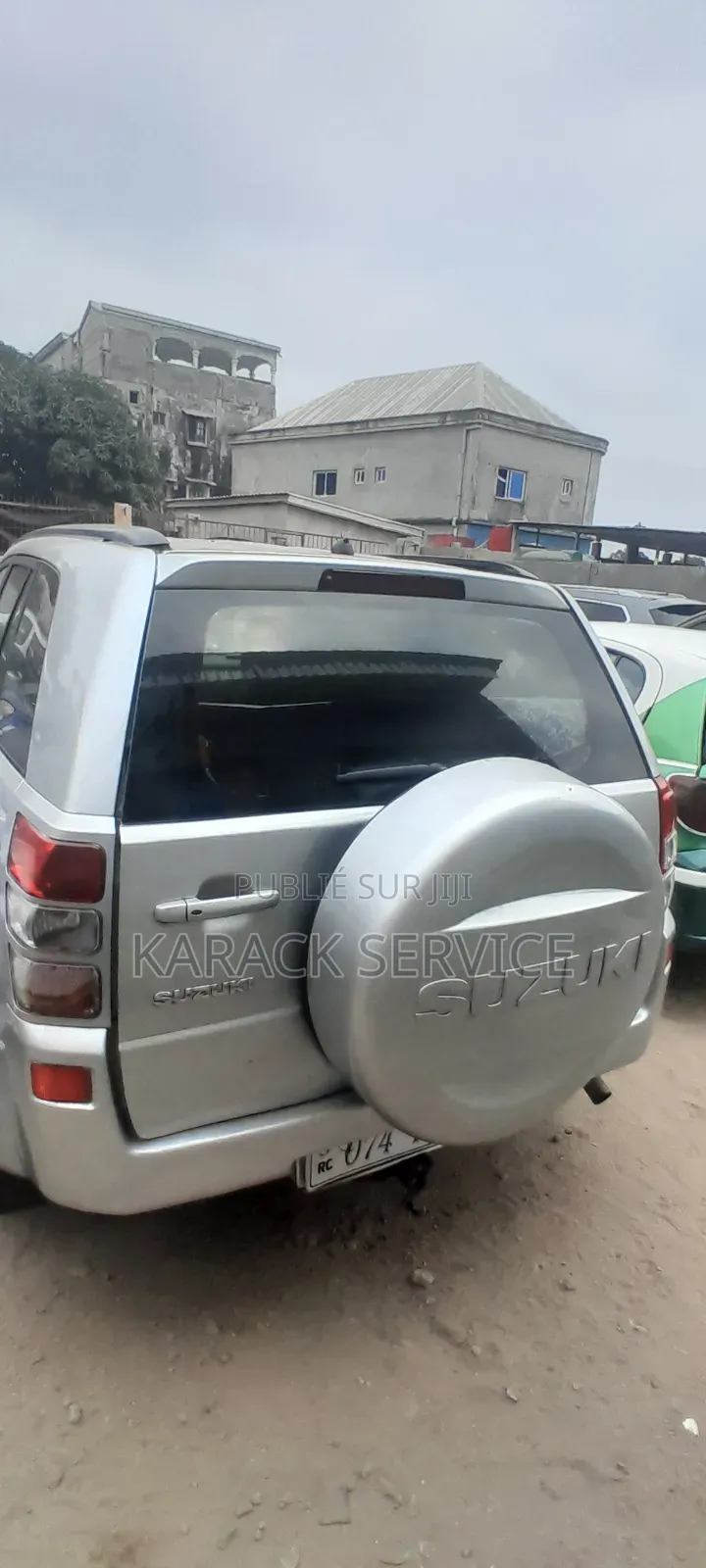 Suzuki Aerio 2019 Gris