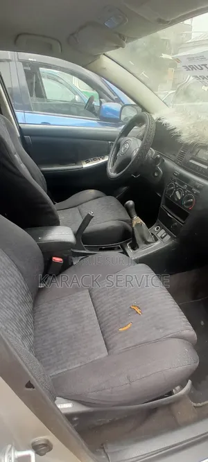 Toyota Corolla 2017 Gris
