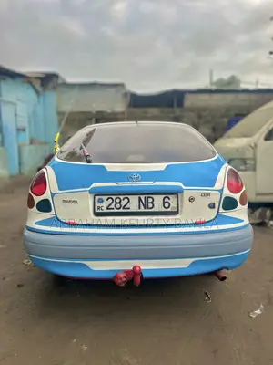Toyota Corolla 1999 Bleu