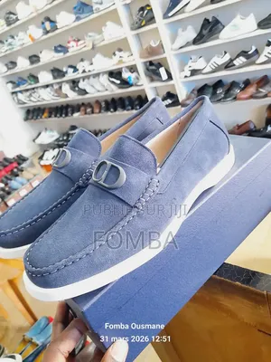Chaussures en Dunk Homme De Différentes Couleurs À 38000