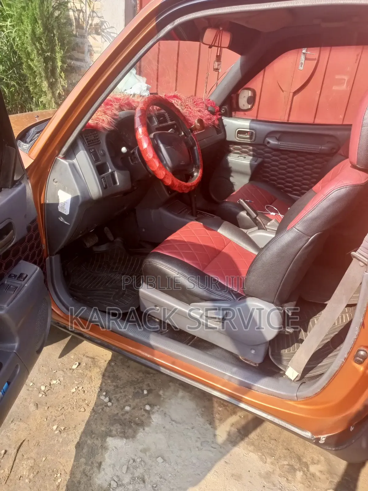 Toyota RAV4 2015 Rouge