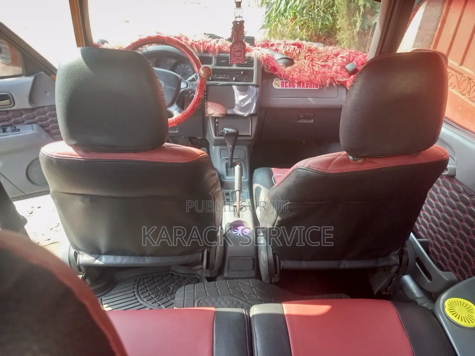 Toyota RAV4 2015 Rouge