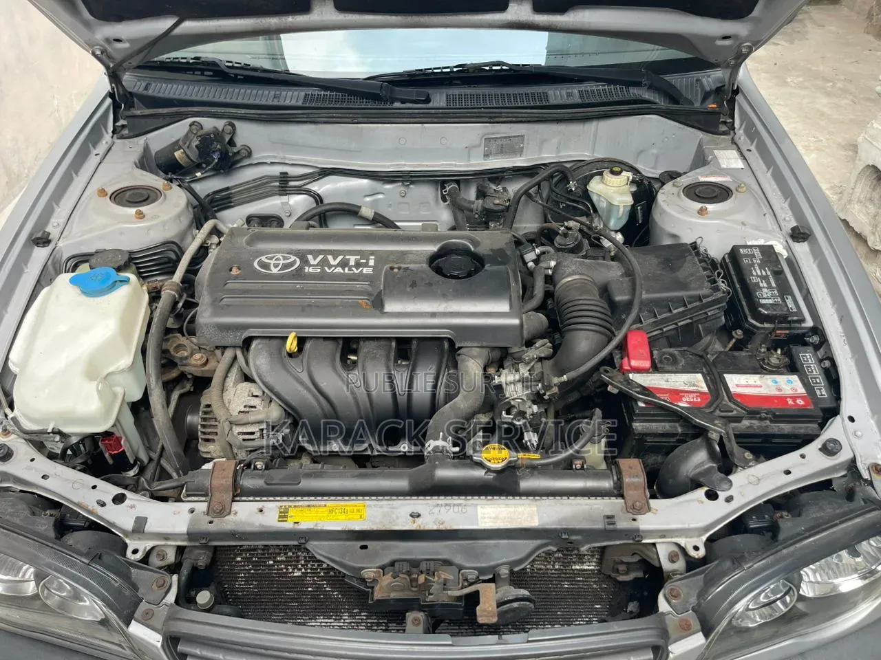 Toyota Corolla 2023 Gris