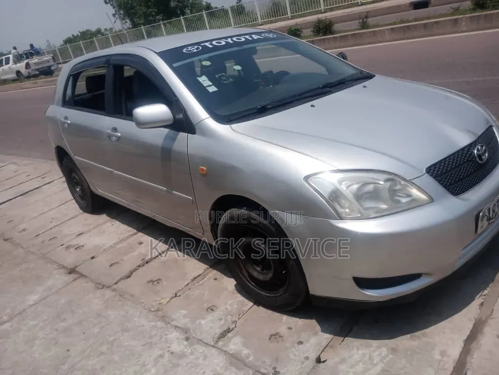 Toyota Corolla 2017 Gris
