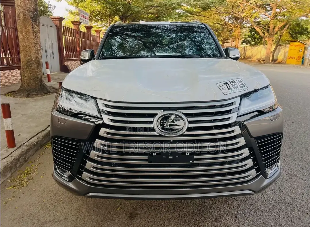 Nouveau Lexus LX 500d 2026 Gris