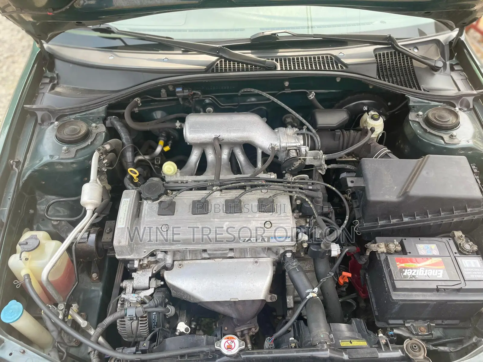 Toyota Avensis 1.6 VVT-i 2000 Vert