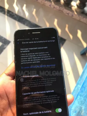 Apple iPhone SE 64 GB Noir