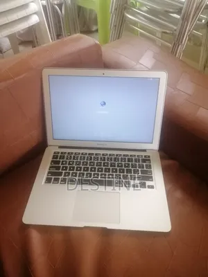 Ordinateur portable Apple MacBook Air 2GB Intel Core 2 Duo SSD 256GB