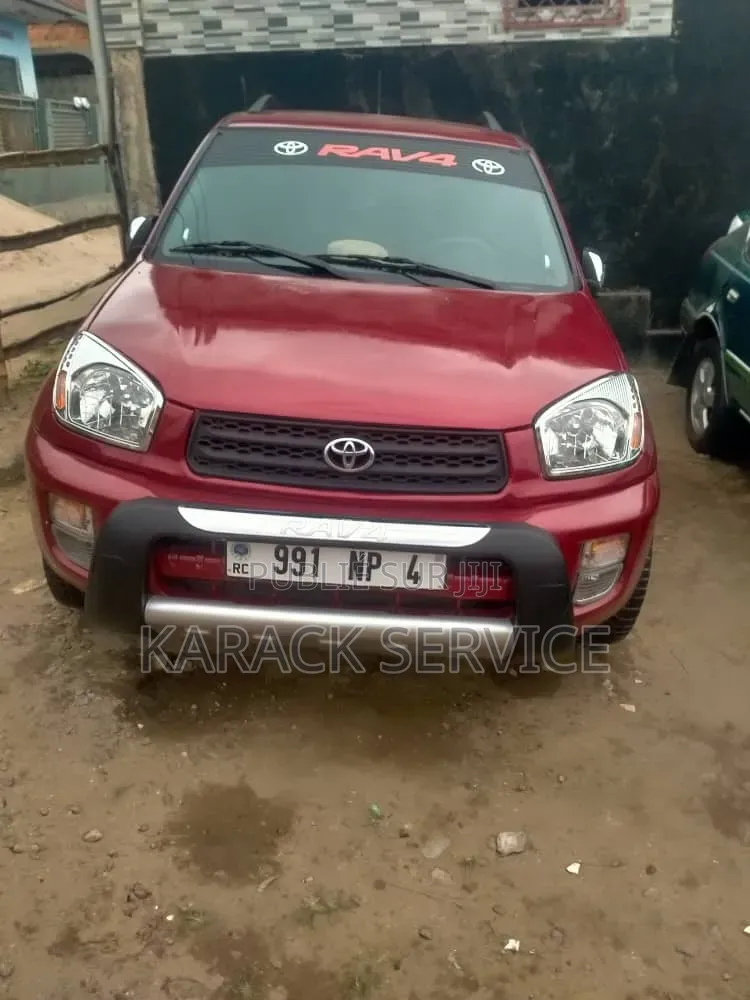 Toyota RAV4 2017 Rouge