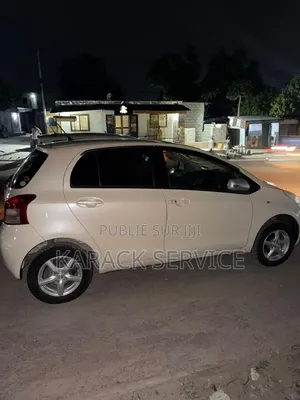 Toyota Yaris 2022 Blanc