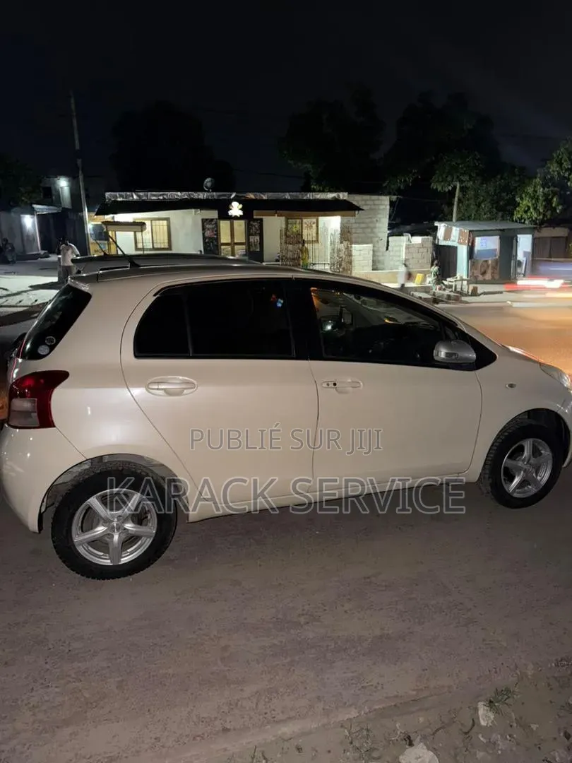 Toyota Yaris 2022 Blanc