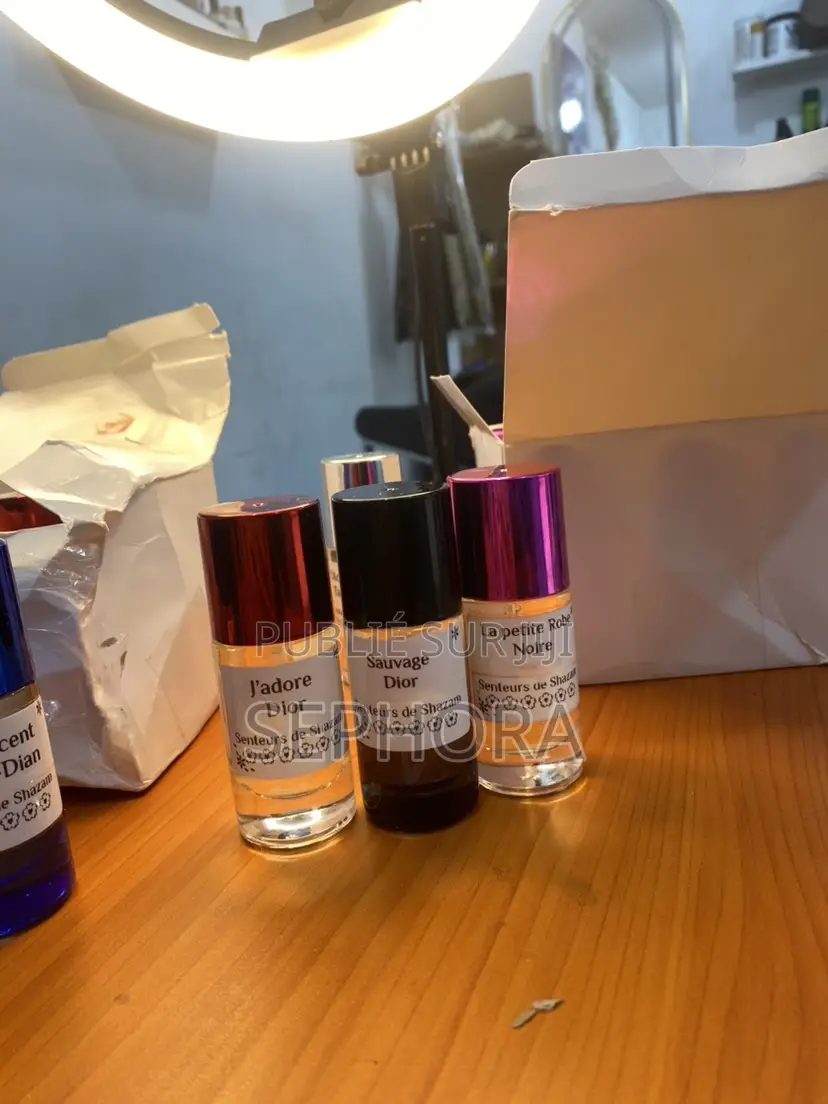 Essences De Parfums