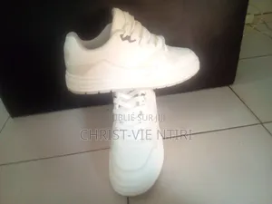 Chaussures en Vente