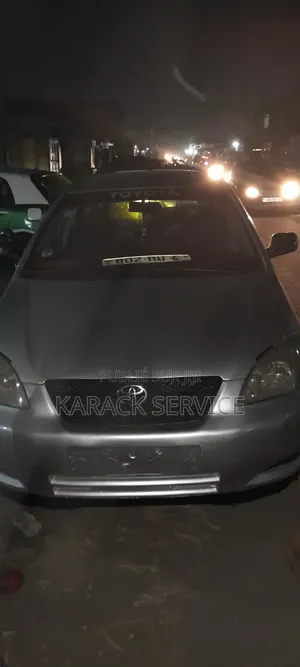 Toyota Corolla 2020 Gris