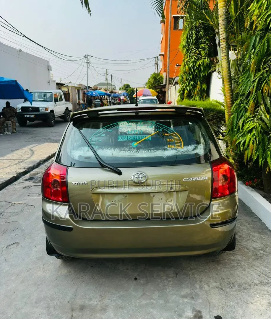 Toyota Corolla 2024 Vert