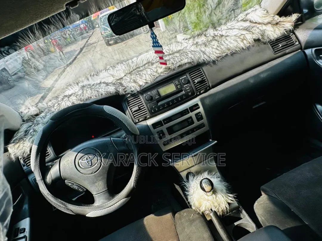 Toyota Corolla 2024 Vert