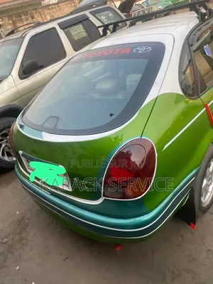 Toyota Corolla 2022 Vert