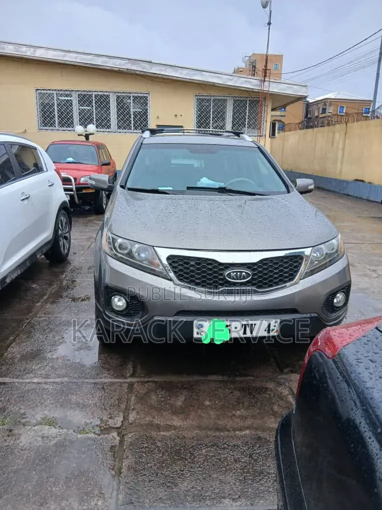 Kia Sorento 2023 Gris