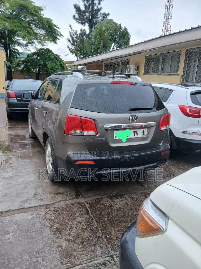 Kia Sorento 2023 Gris