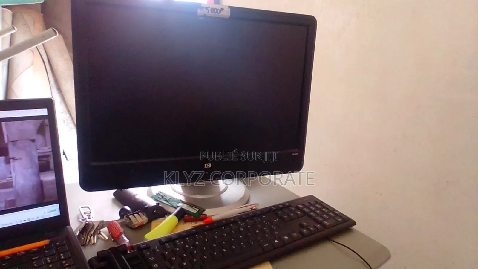 Ordinateur de bureau HP 200 G4 22 All-in-One 8GB Intel Core i3 HDD 3T