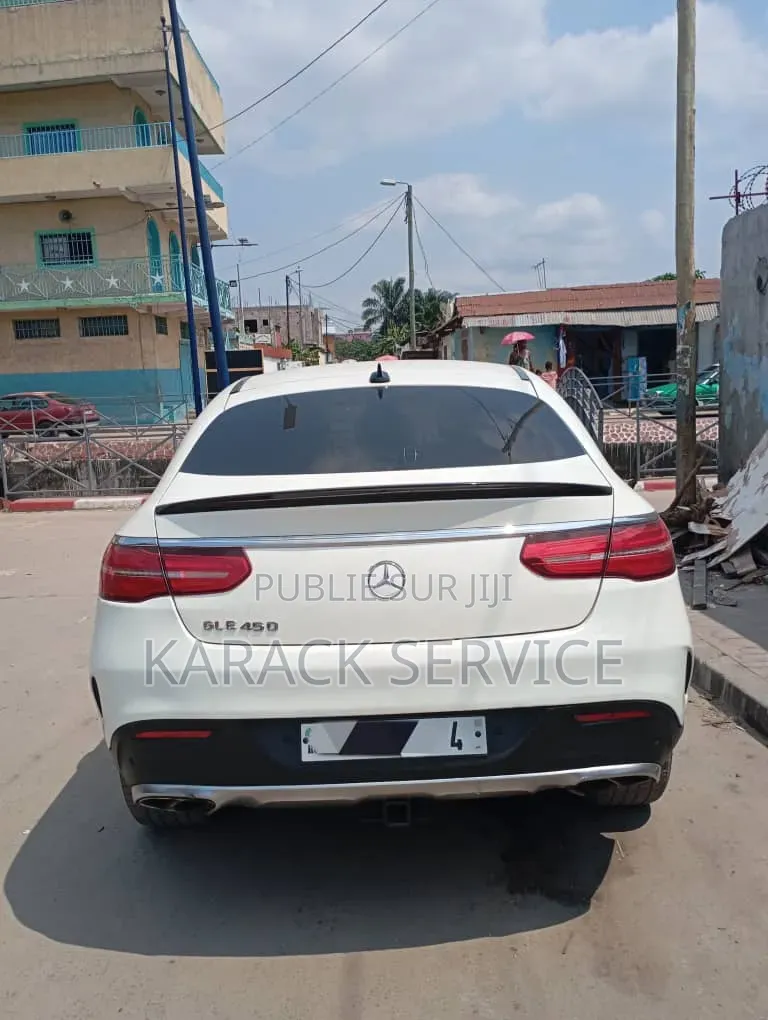 Mercedes-Benz GLE-Class 2024 Blanc