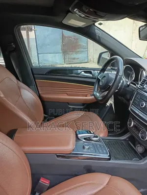 Mercedes-Benz GLE-Class 2024 Blanc