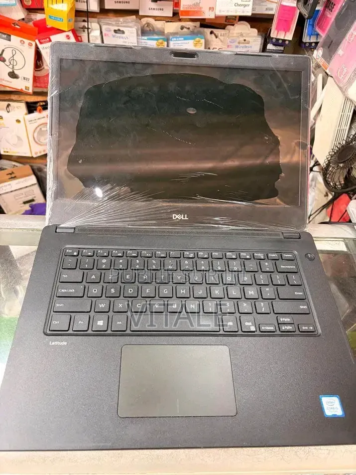 Nouveau Ordinateur portable Dell Autre 8GB Intel Core i5 eMMC 256GB