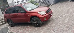 Toyota RAV4 2005 Rouge