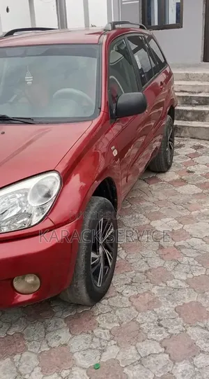 Toyota RAV4 2005 Rouge