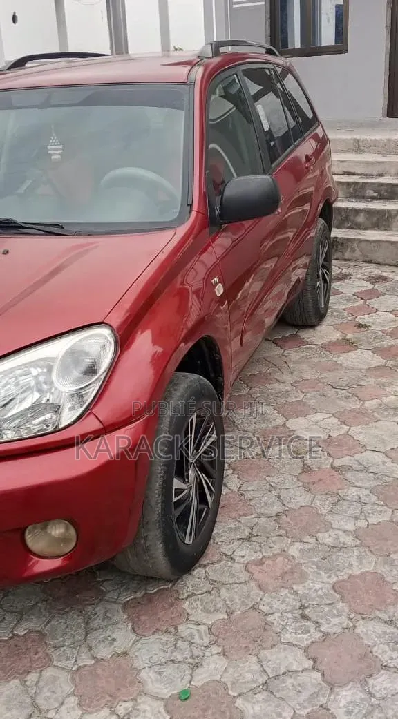 Toyota RAV4 2005 Rouge