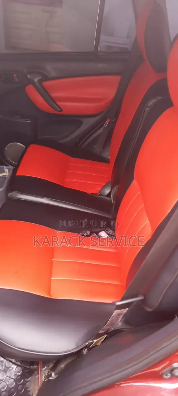 Toyota RAV4 2005 Rouge