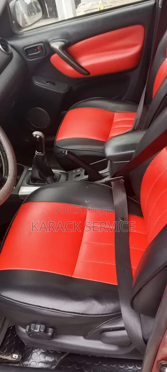 Toyota RAV4 2005 Rouge