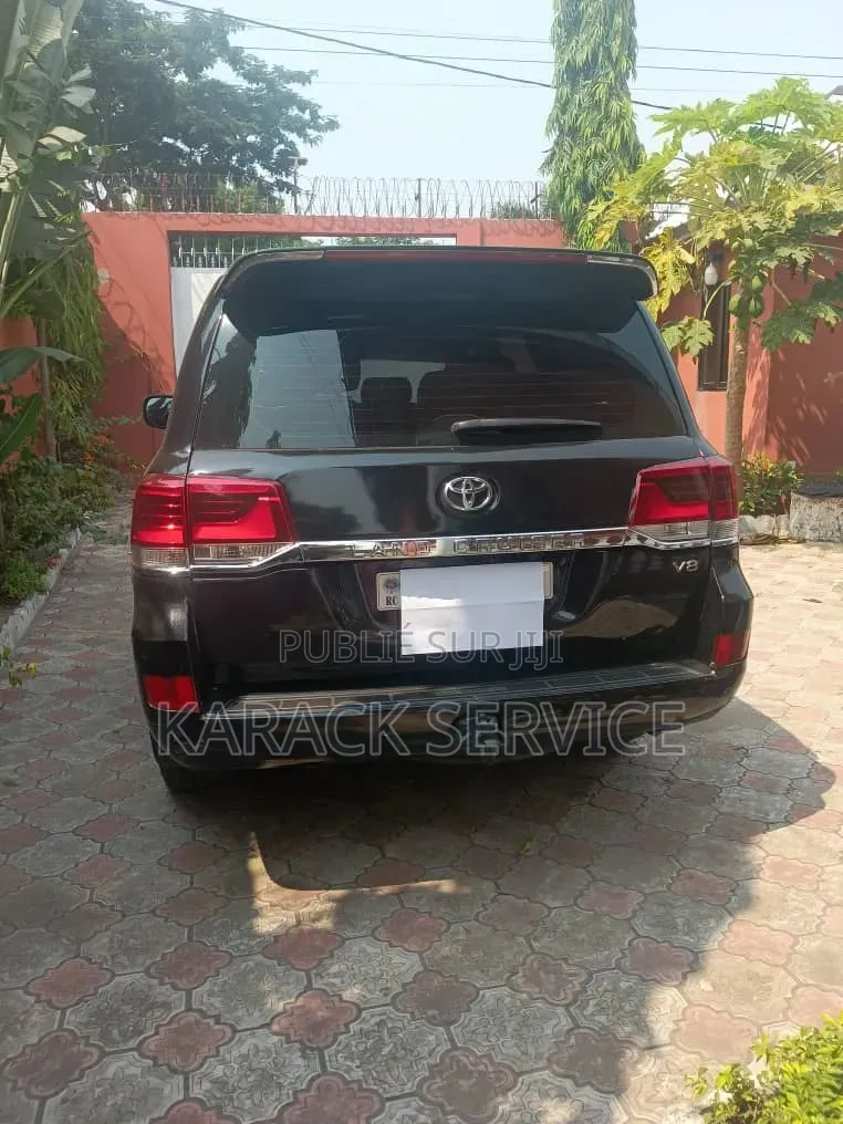 Toyota Land Cruiser Prado 2023 Noir