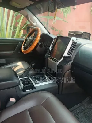 Toyota Land Cruiser Prado 2023 Noir
