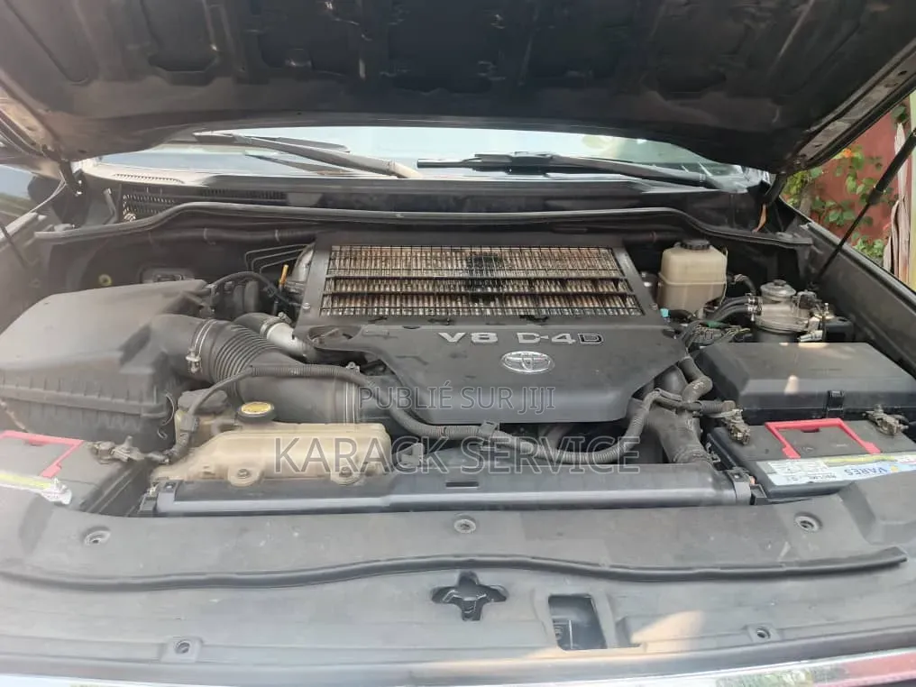 Toyota Land Cruiser Prado 2023 Noir