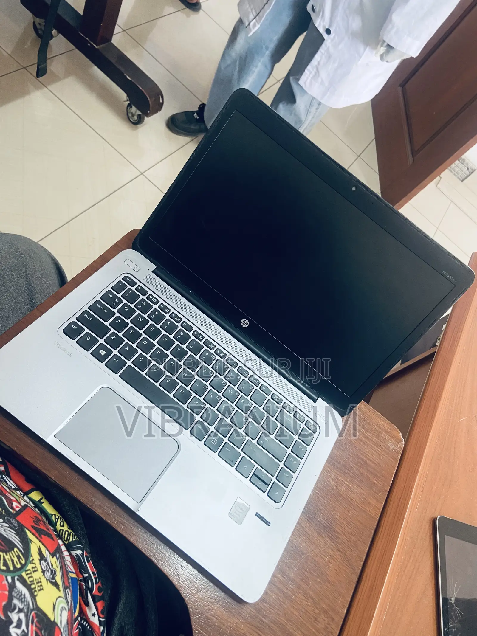 HP EliteBook Folio 1040 G2 4GB Intel Core i7 SSD 256GB