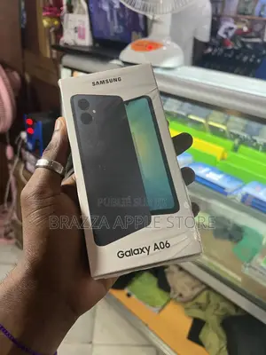 Nouveau Samsung Galaxy A06 128 GB Argenté
