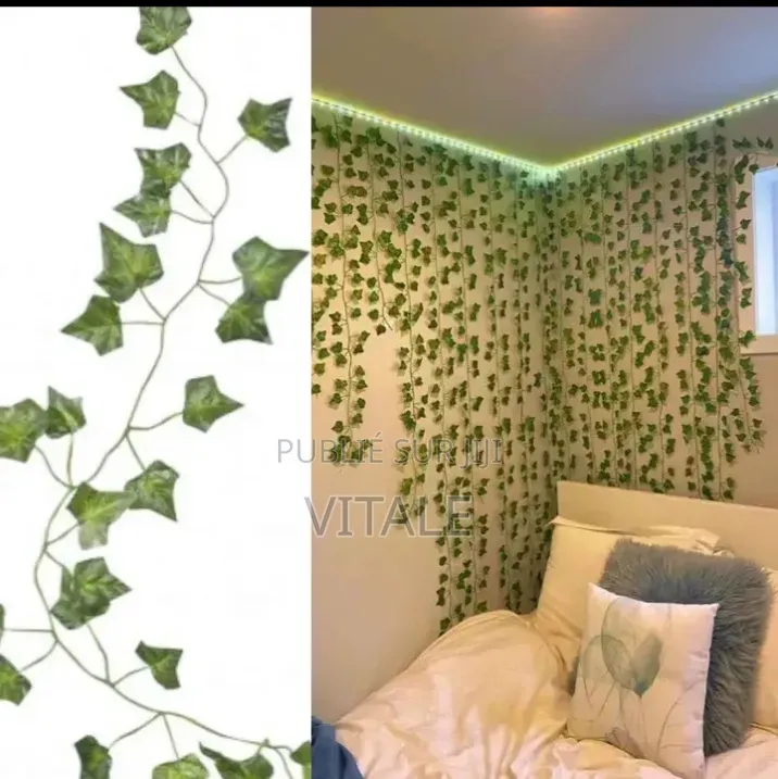 Lierre De Fleurs Decoratif