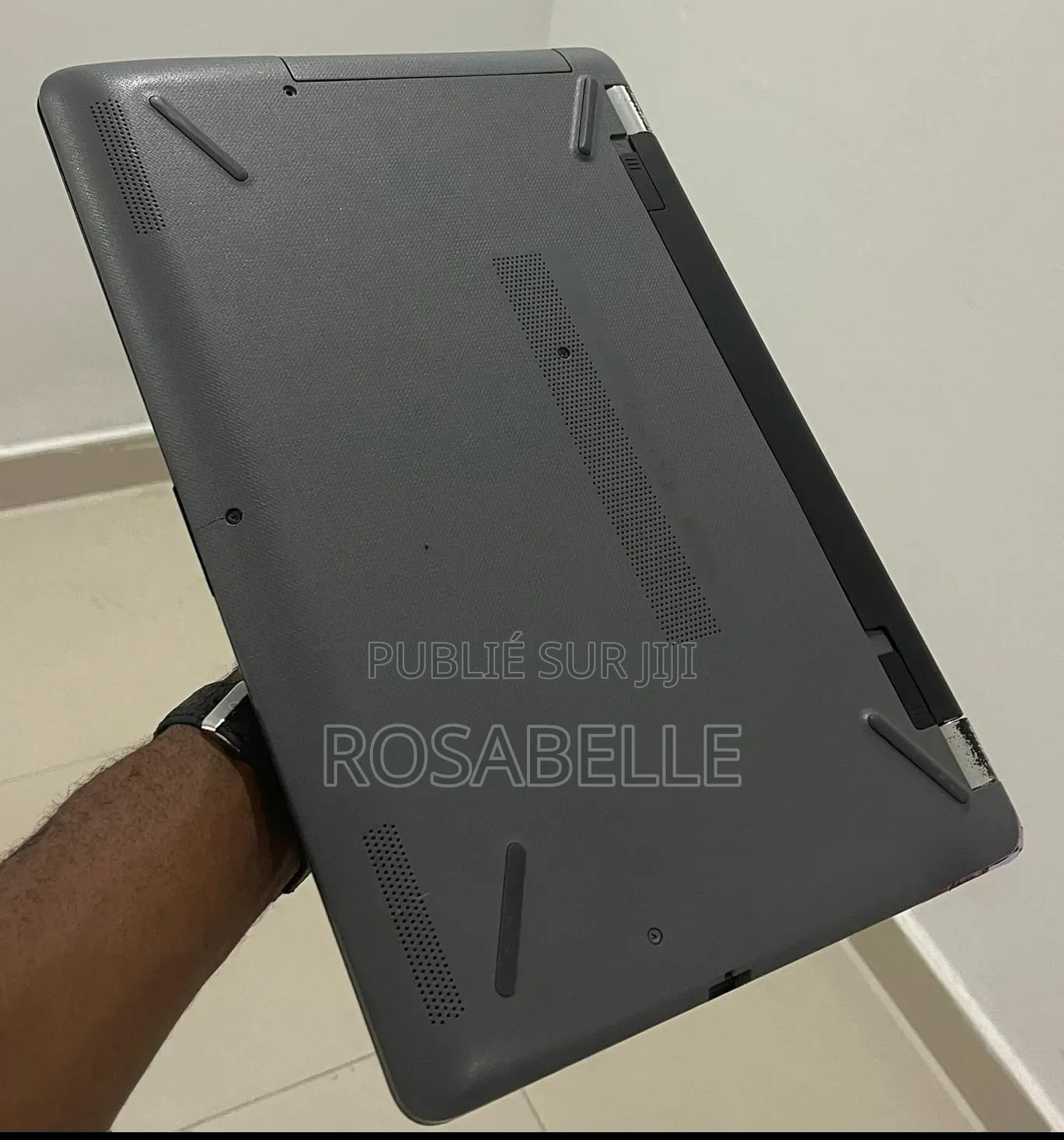 Ordinateur portable HP 15 4GB Intel Celeron HDD 320GB