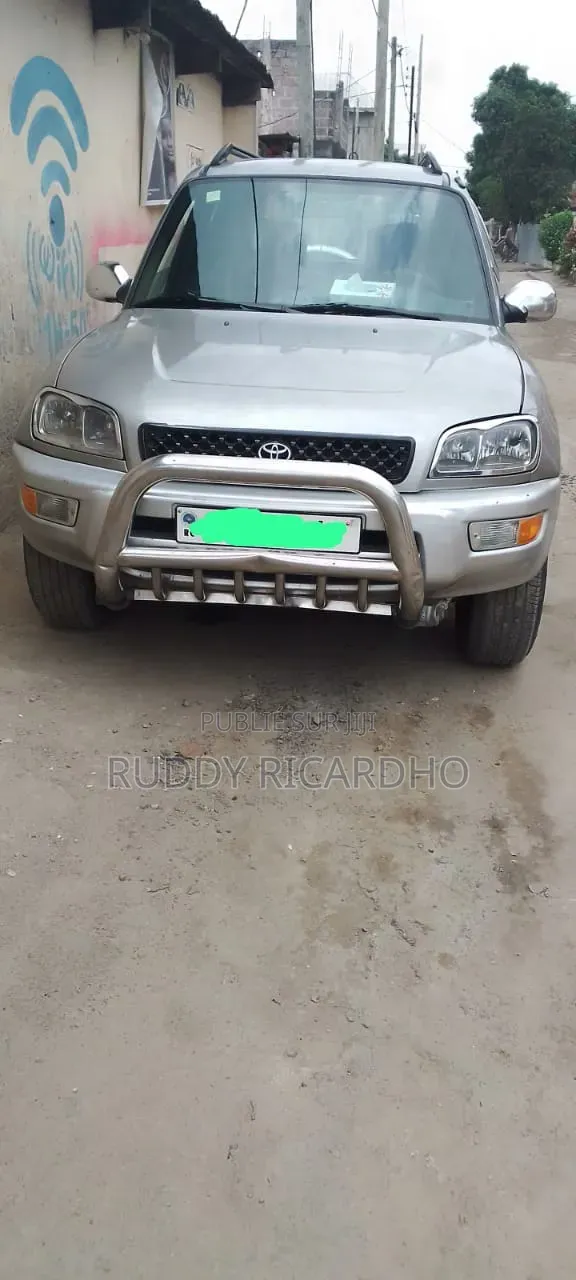 Toyota RAV4 Automatic 2000 Autre